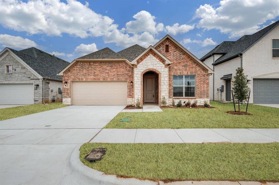 Property photo for 2908 Weslyan Oak Street, Bedford, TX
