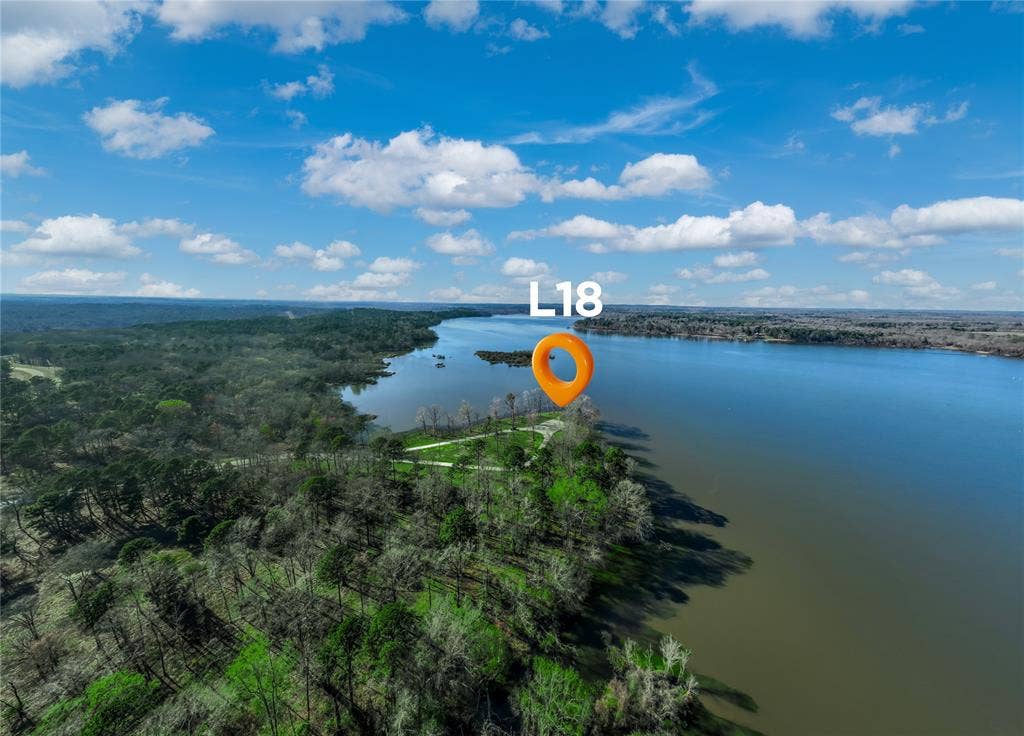 3729 Pinewood Way, Larue, TX 75770 3729 Pinewood Way, Larue, TX 75770