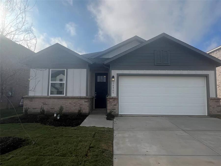 Property photo for 14905 Hierba Mora Drive, Fort Worth, TX