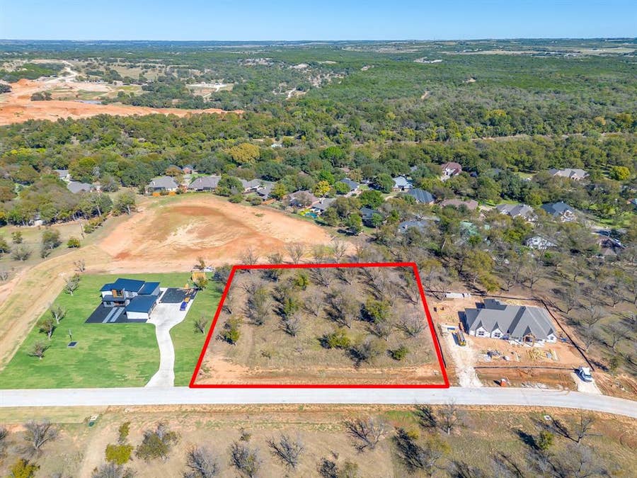 Property photo for 1148 E Landings N, Granbury, TX