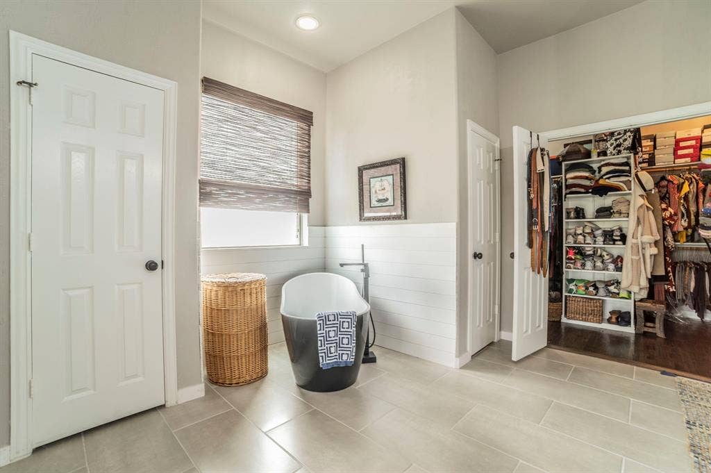 5229 Horseshoe Lane, Royse City, TX 75189 Another view.