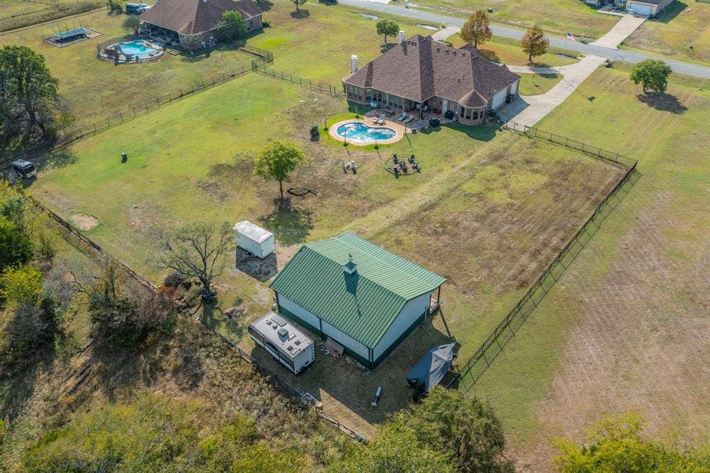 5229 Horseshoe Lane, Royse City, TX 75189 View of rural area featuring a pool and a pastoral area