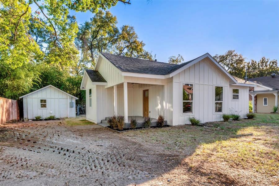 Property photo for 522 Griffith Avenue, Dallas, TX