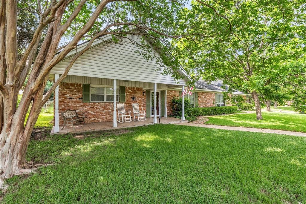 5601 Woodcastle Street, Waco, TX 76710