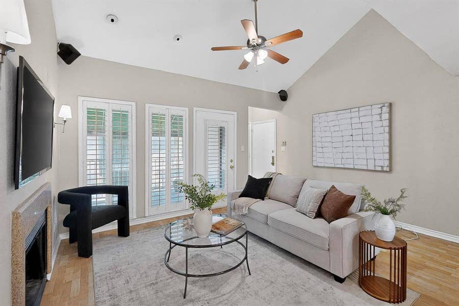 Property photo for 3105 San Jacinto Street, #306, Dallas, TX