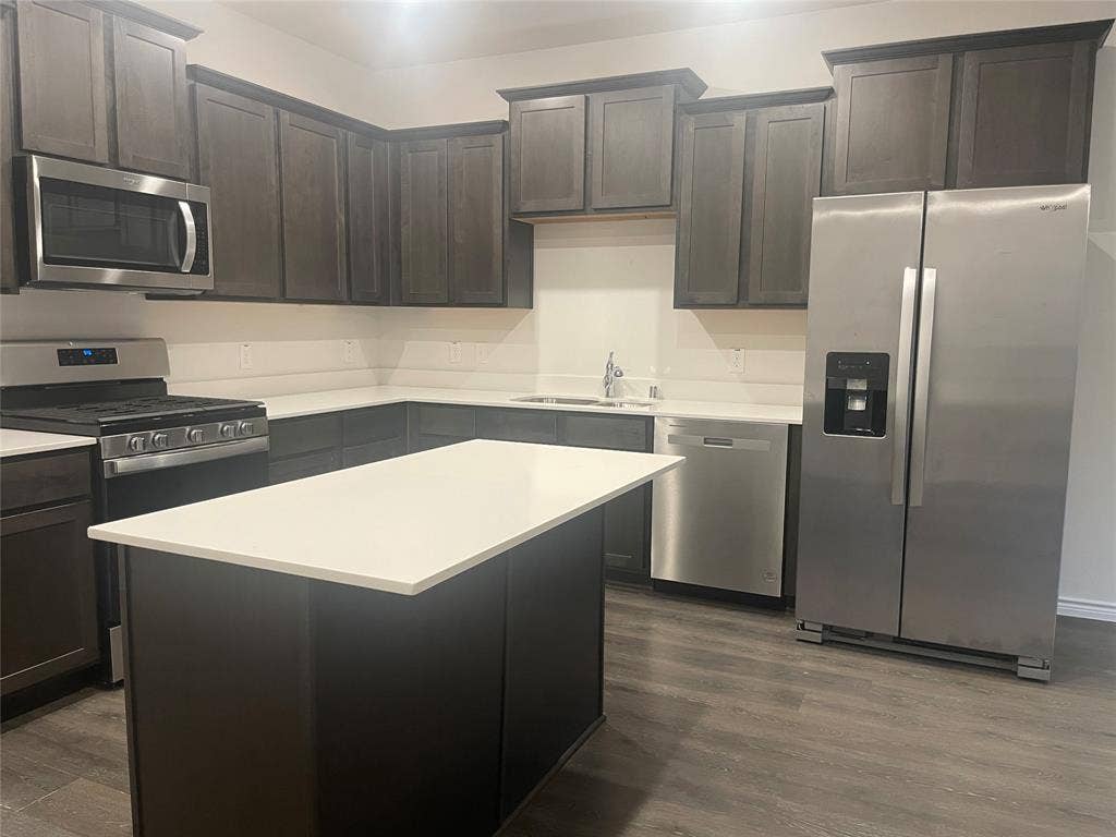 2021 Crooked Bow Drive, Mesquite, TX 75149