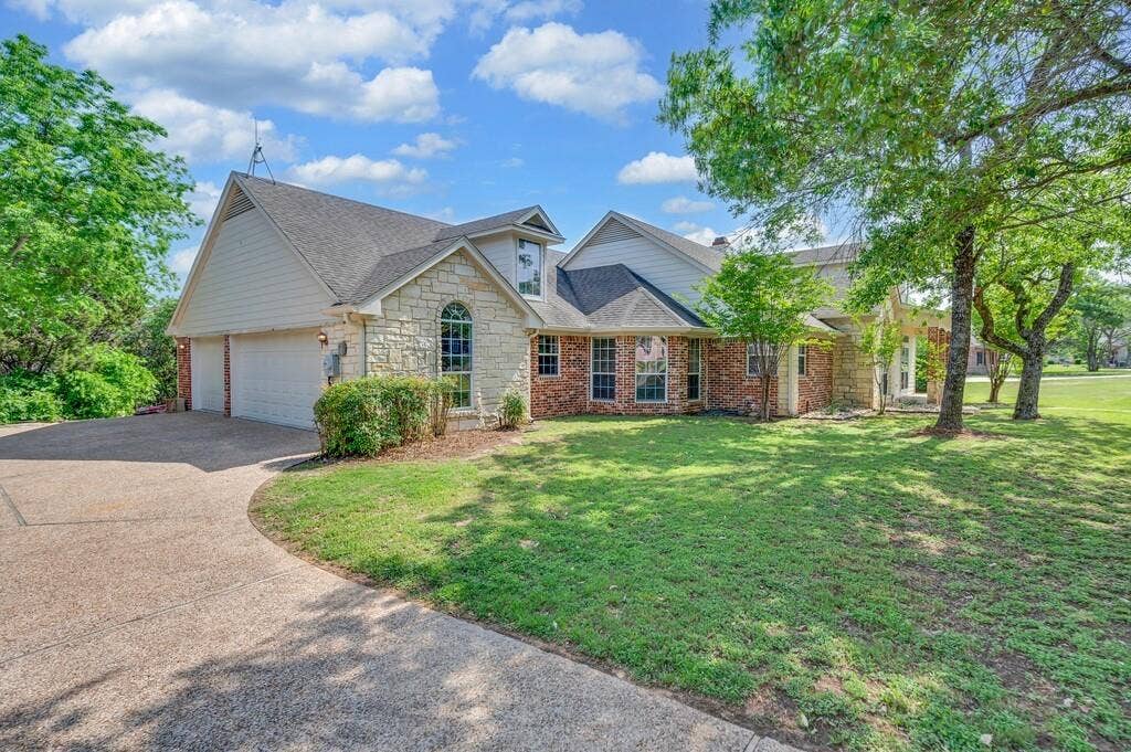 1068 Brazos Bluff Drive, China Spring, TX 76633 1068 Brazos Bluff Drive, China Spring, TX 76633