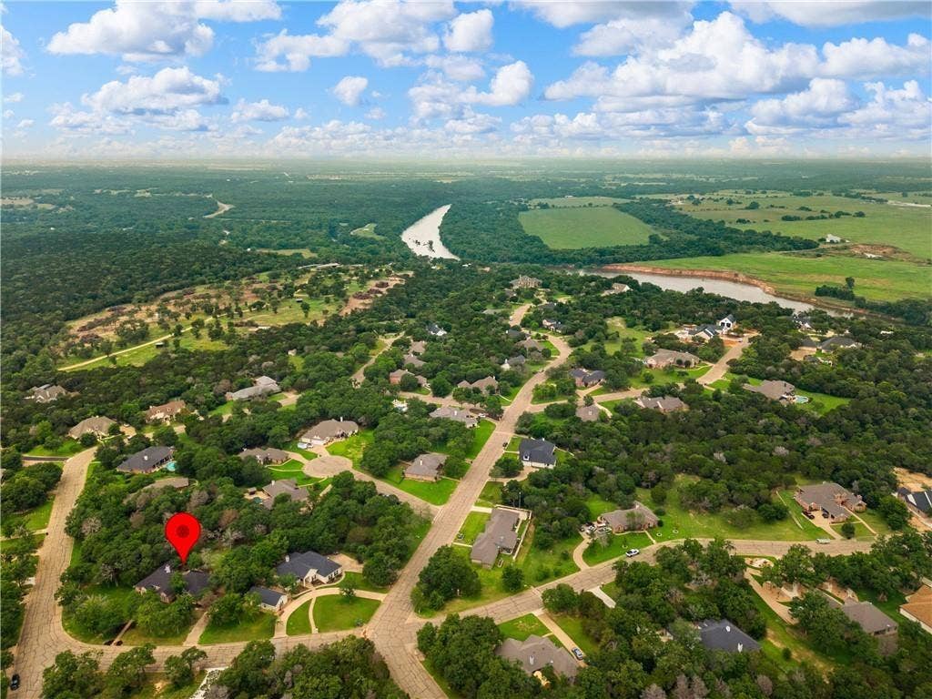 1068 Brazos Bluff Drive, China Spring, TX 76633 1068 Brazos Bluff Drive, China Spring, TX 76633