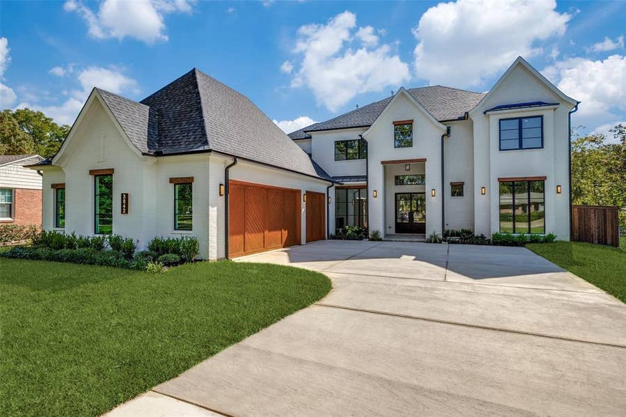 Property photo for 3842 Eaton Drive, Dallas, TX
