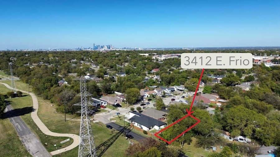 Property photo for 3412 E Frio Drive, Dallas, TX
