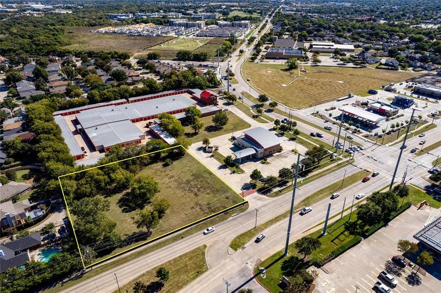 Property photo for 2640 N Shiloh Road, Garland, TX