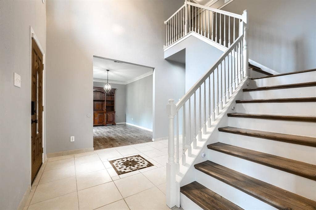 2309 York Court, Carrollton, TX 75006 2309 York Court, Carrollton, TX 75006
