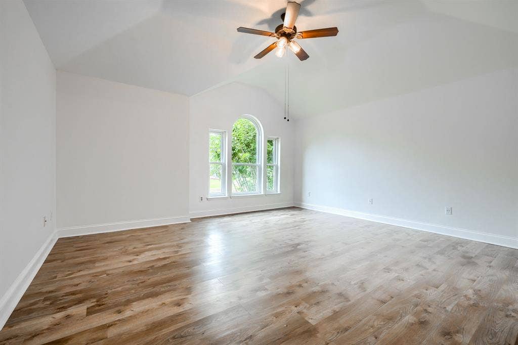 2309 York Court, Carrollton, TX 75006 2309 York Court, Carrollton, TX 75006