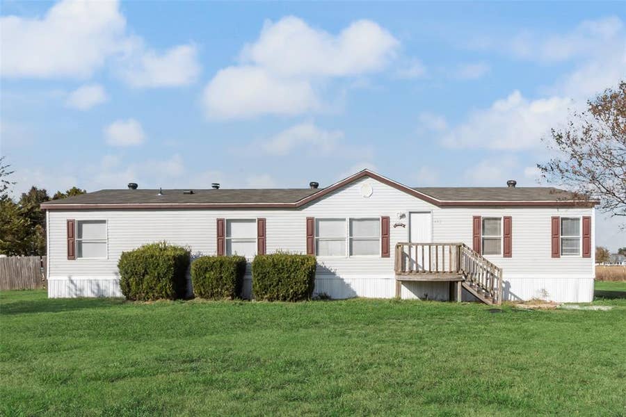 Property photo for 817 Kaufman Street, Rosser, TX