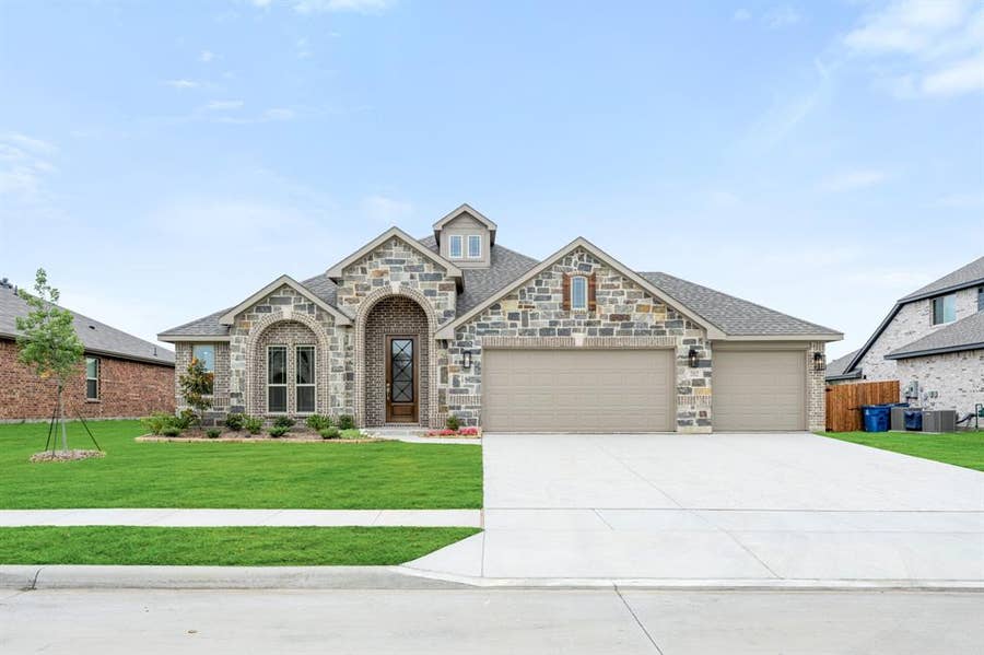 Property photo for 202 Roughrider Trail, Josephine, TX