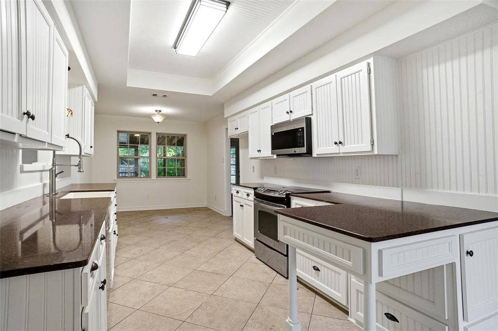 3704 Granada Trail, Denton, TX 76205
