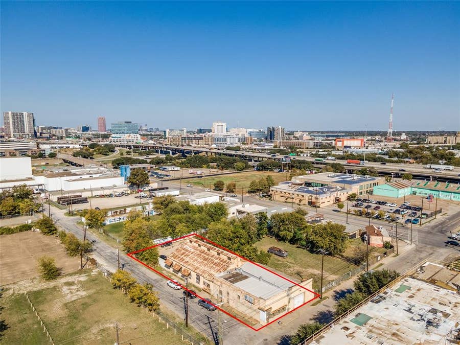 Property photo for 2401 Hickory Street, Dallas, TX