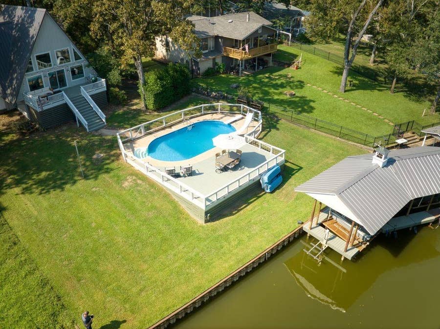 Property photo for 122 Havens Court, Malakoff, TX