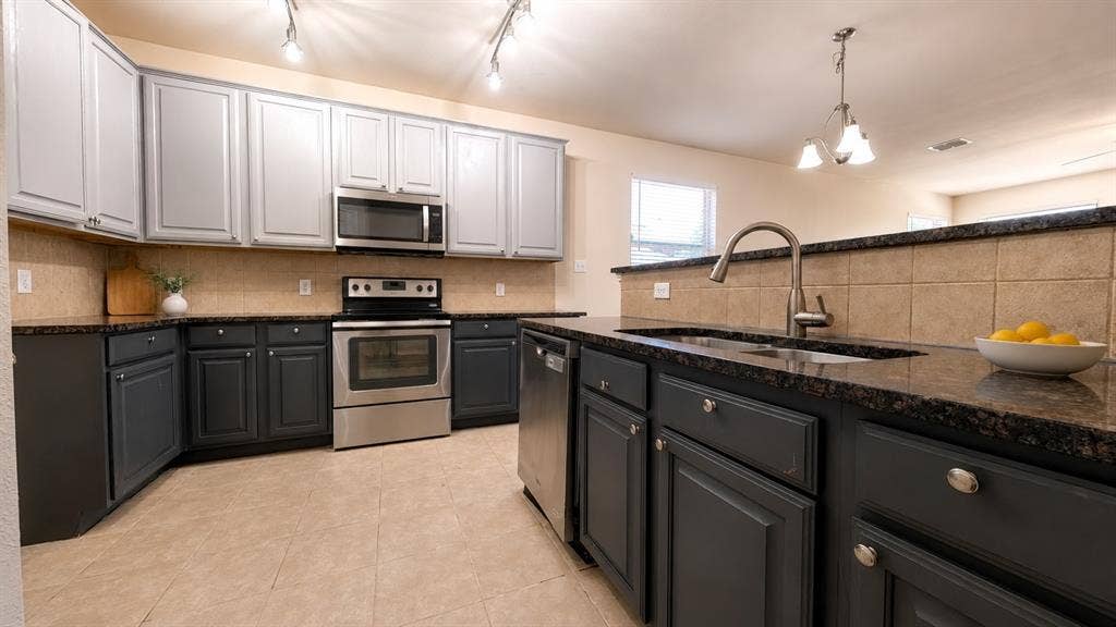 1513 Creek Springs Drive, Allen, TX 75002 1513 Creek Springs Drive, Allen, TX 75002