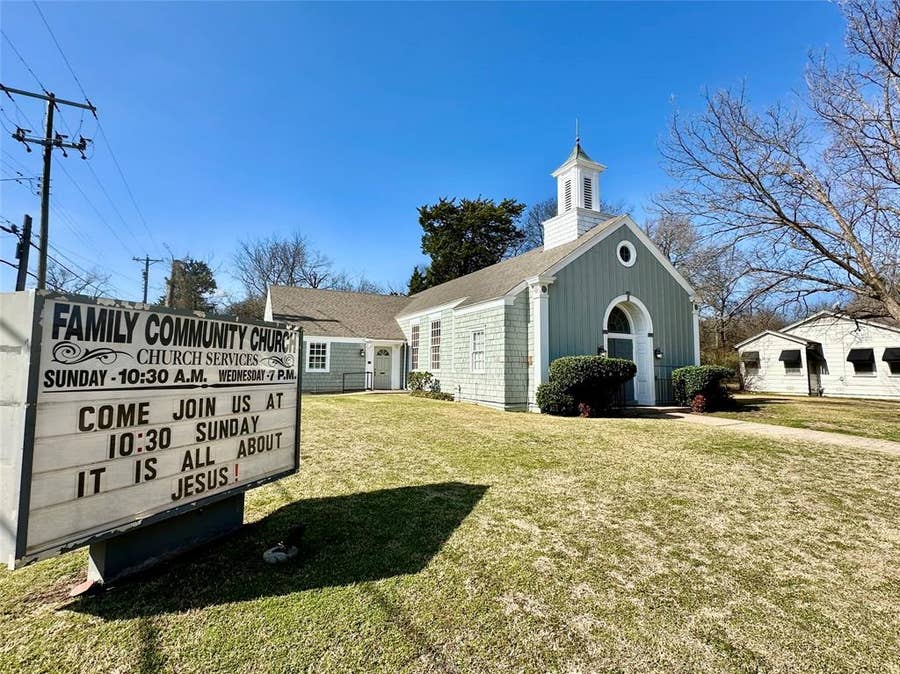 Property photo for 203 Griffith Avenue, Terrell, TX