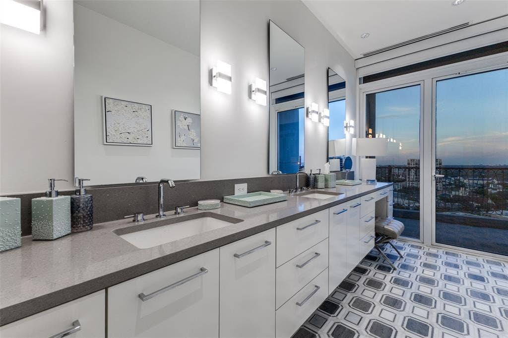 3505 Turtle Creek Boulevard, #20E, Dallas, TX 75219 3505 Turtle Creek Boulevard, #20E, Dallas, TX 75219