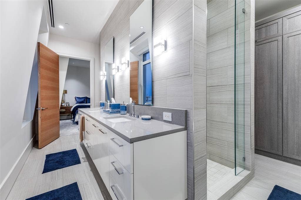 3505 Turtle Creek Boulevard, #20E, Dallas, TX 75219 3505 Turtle Creek Boulevard, #20E, Dallas, TX 75219