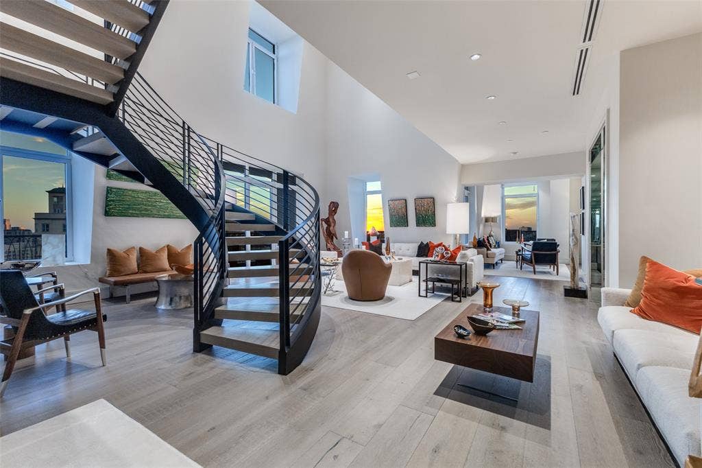 3505 Turtle Creek Boulevard, #20E, Dallas, TX 75219 3505 Turtle Creek Boulevard, #20E, Dallas, TX 75219