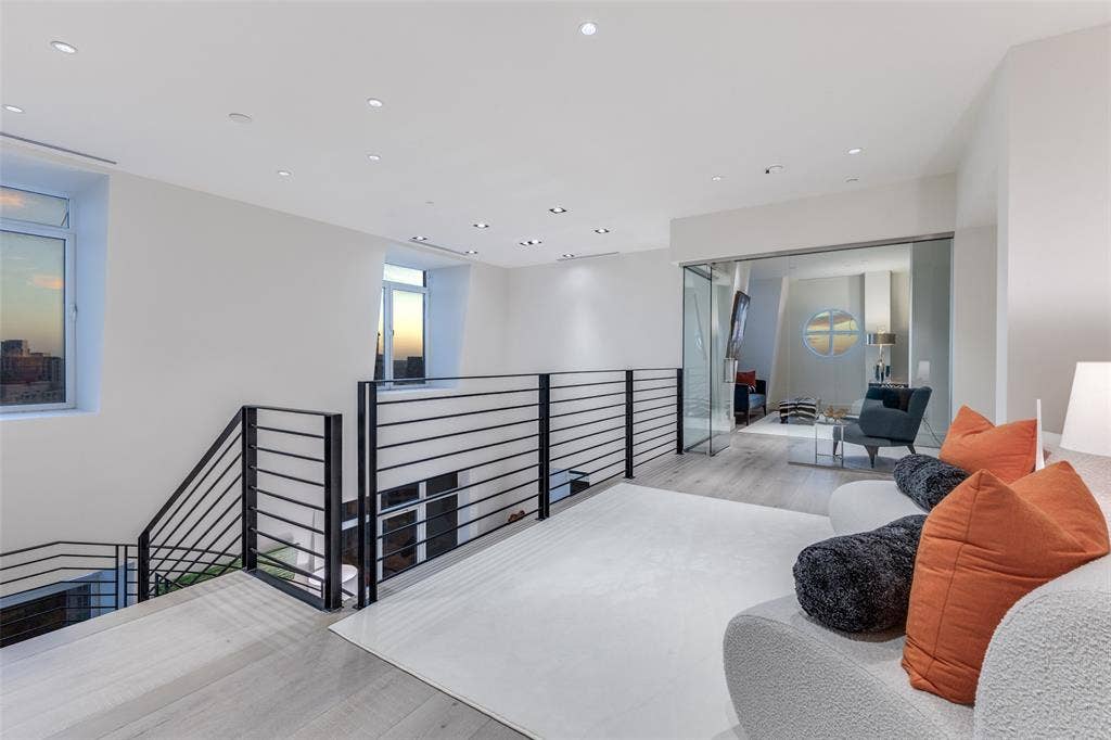 3505 Turtle Creek Boulevard, #20E, Dallas, TX 75219 3505 Turtle Creek Boulevard, #20E, Dallas, TX 75219