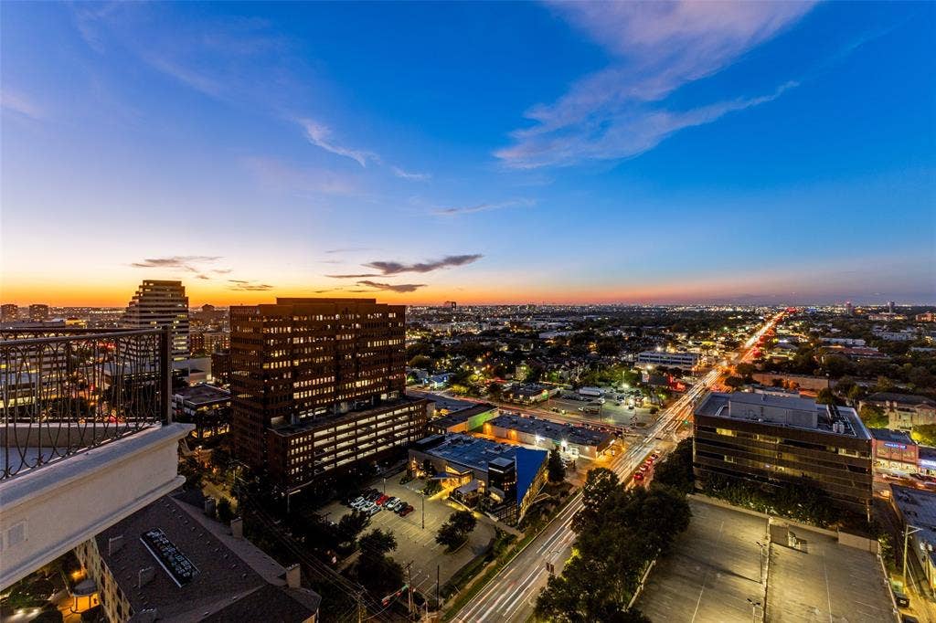 3505 Turtle Creek Boulevard, #20E, Dallas, TX 75219 3505 Turtle Creek Boulevard, #20E, Dallas, TX 75219