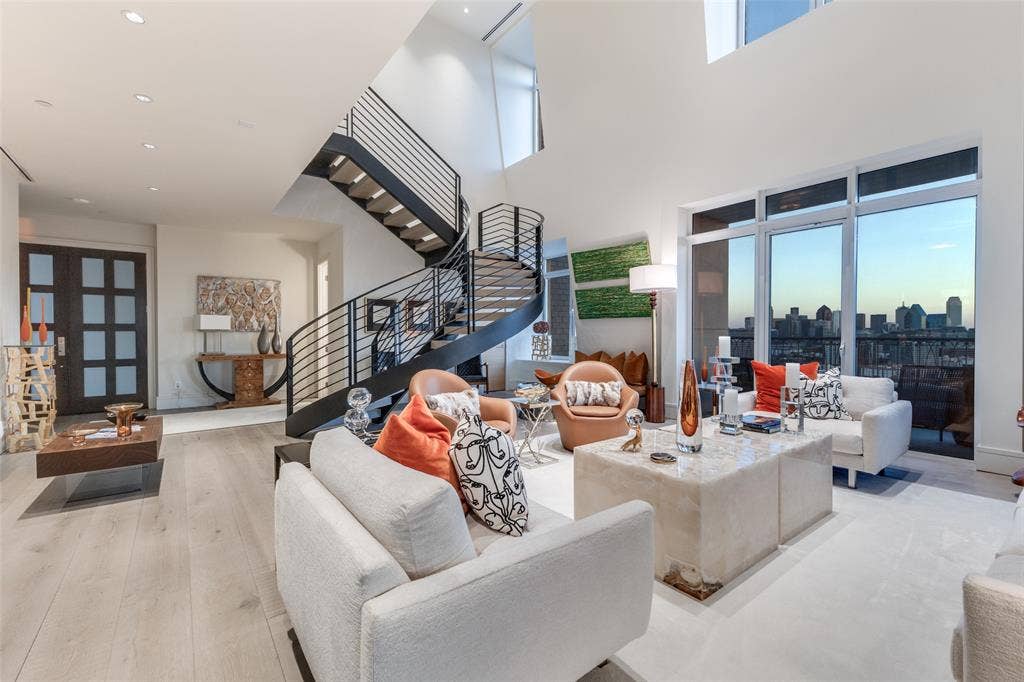 3505 Turtle Creek Boulevard, #20E, Dallas, TX 75219 3505 Turtle Creek Boulevard, #20E, Dallas, TX 75219