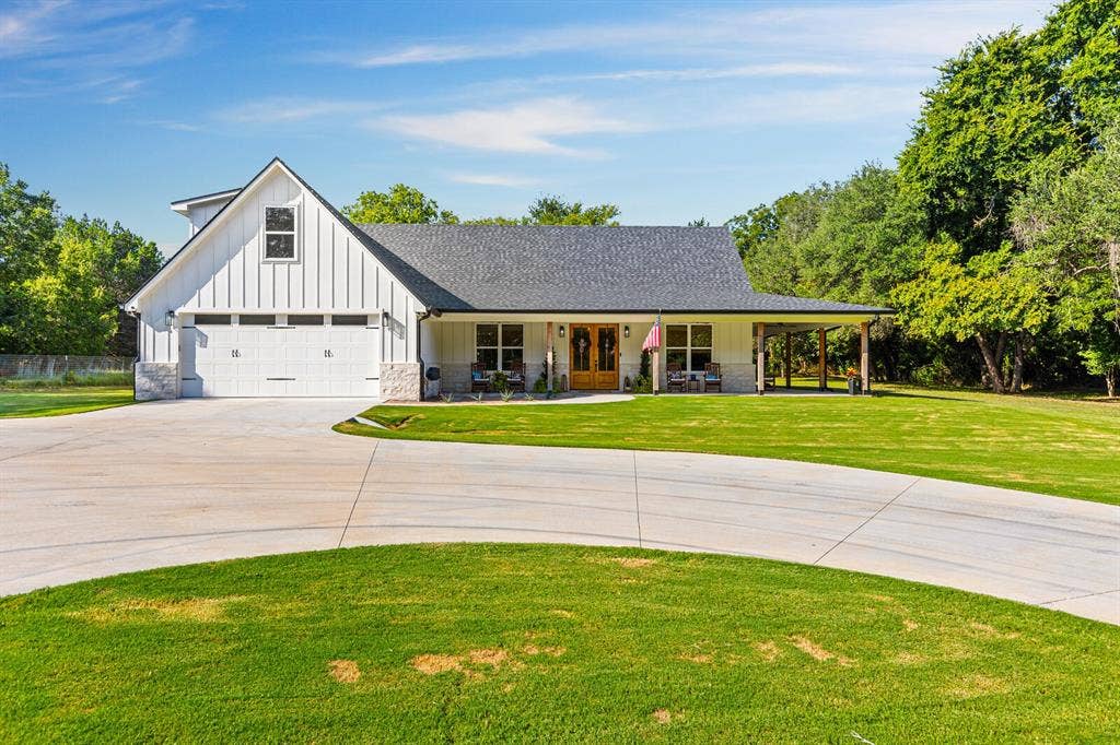 428 12th Street, Valley Mills, TX 76689 428 12th Street, Valley Mills, TX 76689