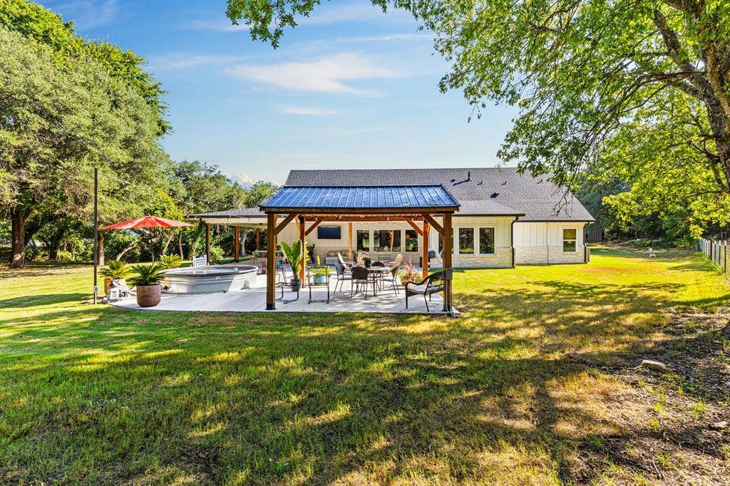 428 12th Street, Valley Mills, TX 76689 428 12th Street, Valley Mills, TX 76689