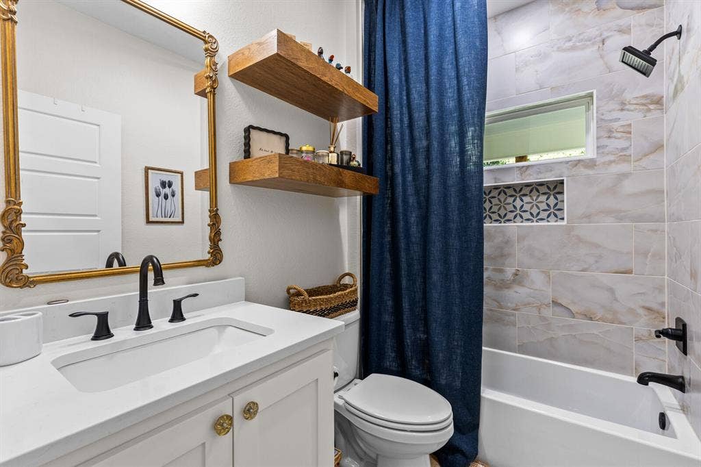 428 12th Street, Valley Mills, TX 76689 428 12th Street, Valley Mills, TX 76689