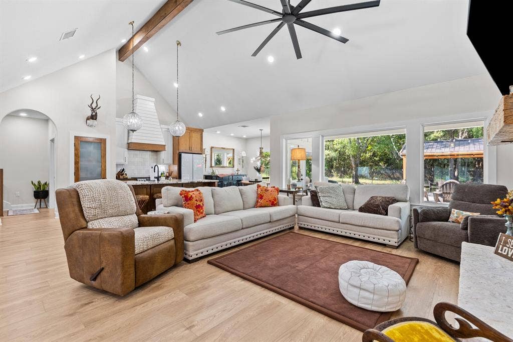428 12th Street, Valley Mills, TX 76689 428 12th Street, Valley Mills, TX 76689