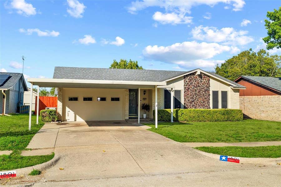 Property photo for 1801 Homestead Place, Garland, TX