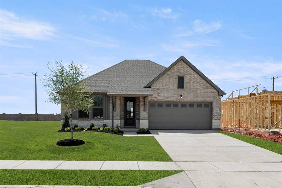 Property photo for 6311 DeLaCroix Drive, Royse City, TX