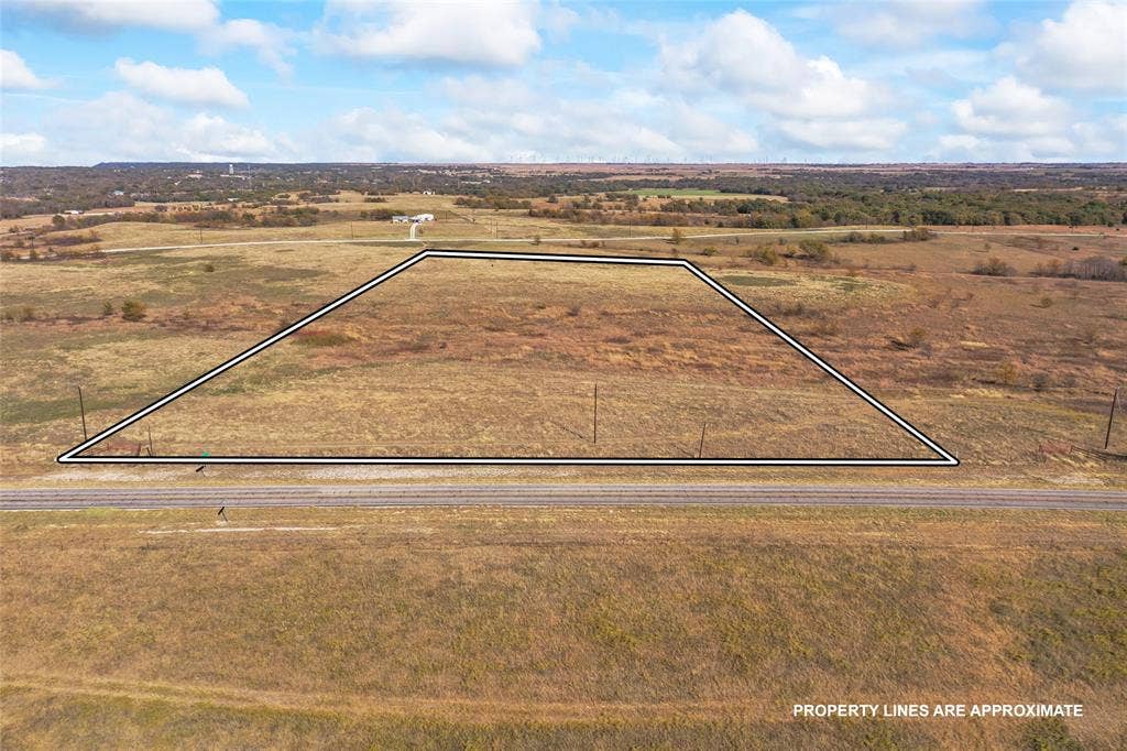 1315 Fm 677 S, Saint Jo, TX 76265 Overview of rural landscape featuring property parcel outlined
