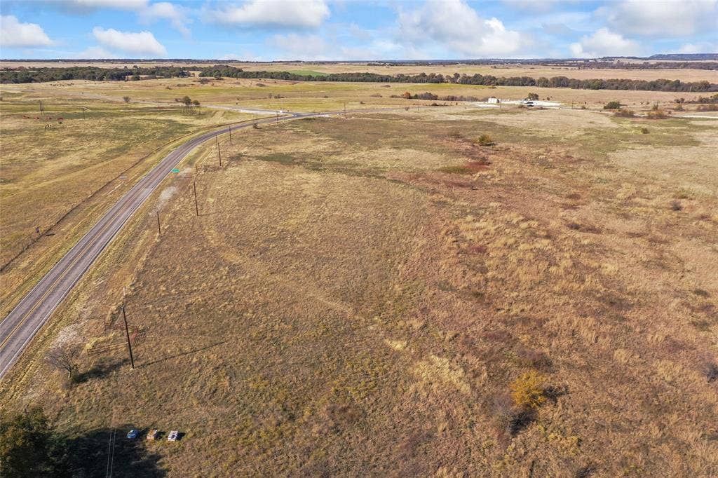 1315 Fm 677 S, Saint Jo, TX 76265 View of rural area