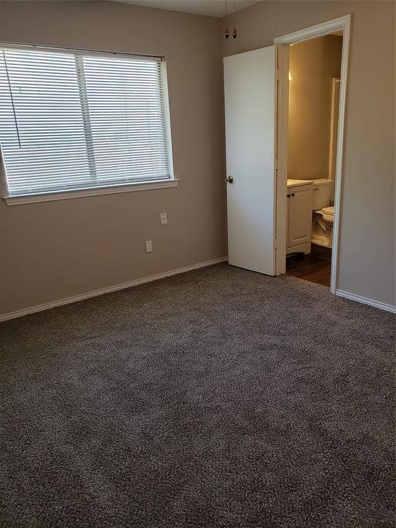 808-810 Red Bud Drive, DeSoto, TX 75115 808 - Bedroom with door into shared bathroom.