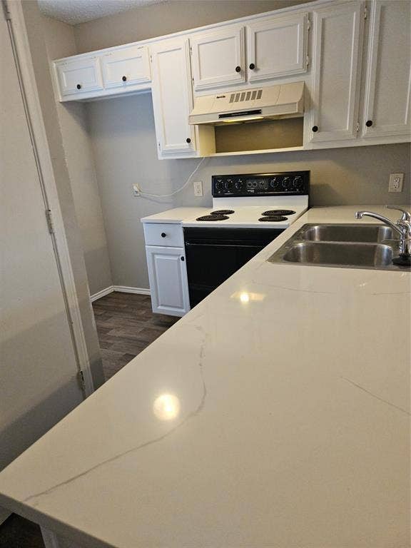 808-810 Red Bud Drive, DeSoto, TX 75115 810 - Area for refrigerator (water available behind for icemaker).