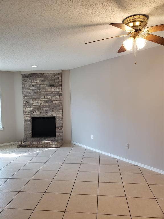 808-810 Red Bud Drive, DeSoto, TX 75115 808 - Dining area with ceiling fan above.