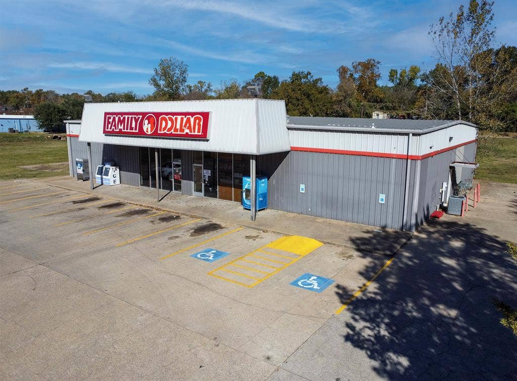 522 W Corsicana Street, Athens, TX 75751 522 W Corsicana Street, Athens, TX 75751