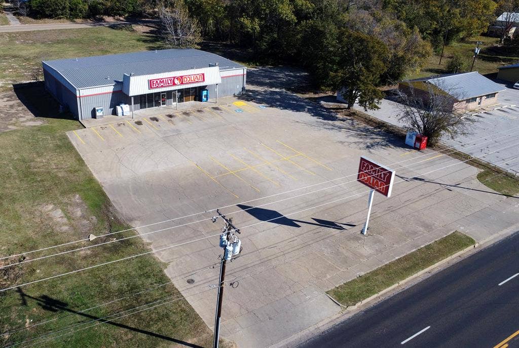 522 W Corsicana Street, Athens, TX 75751 522 W Corsicana Street, Athens, TX 75751