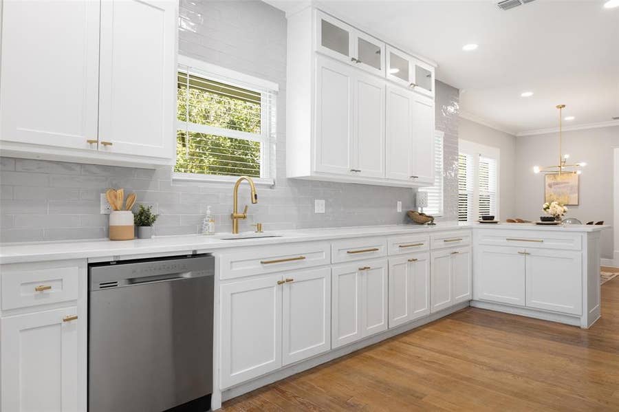 Property photo for 813 Elsbeth Street, Dallas, TX