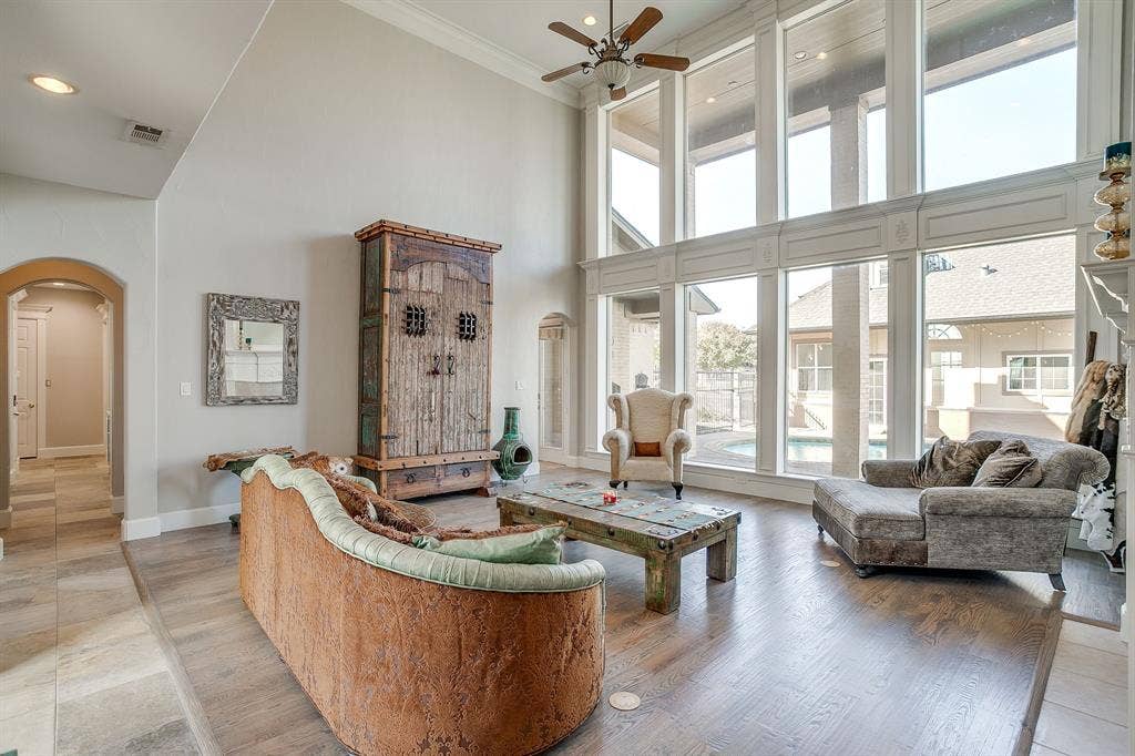253 Bayne Road, Haslet, TX 76052 253 Bayne Road, Haslet, TX 76052