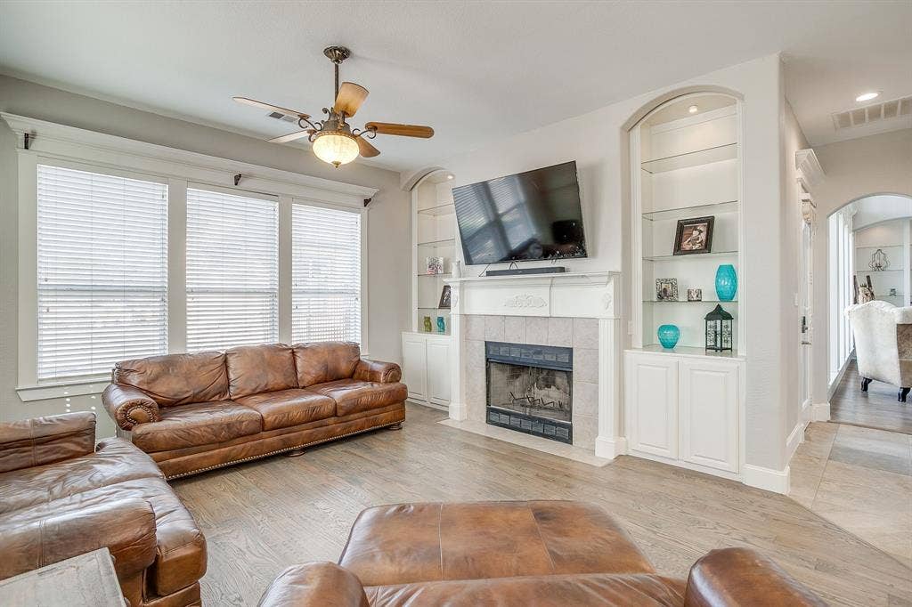 253 Bayne Road, Haslet, TX 76052 253 Bayne Road, Haslet, TX 76052