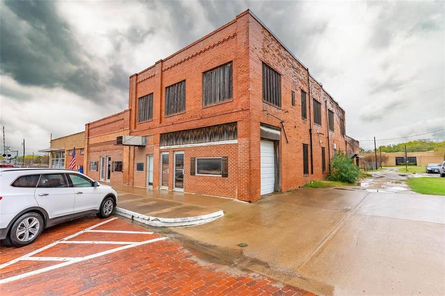 Property photo for 109 N 5th Street, #1, Wills Point, TX