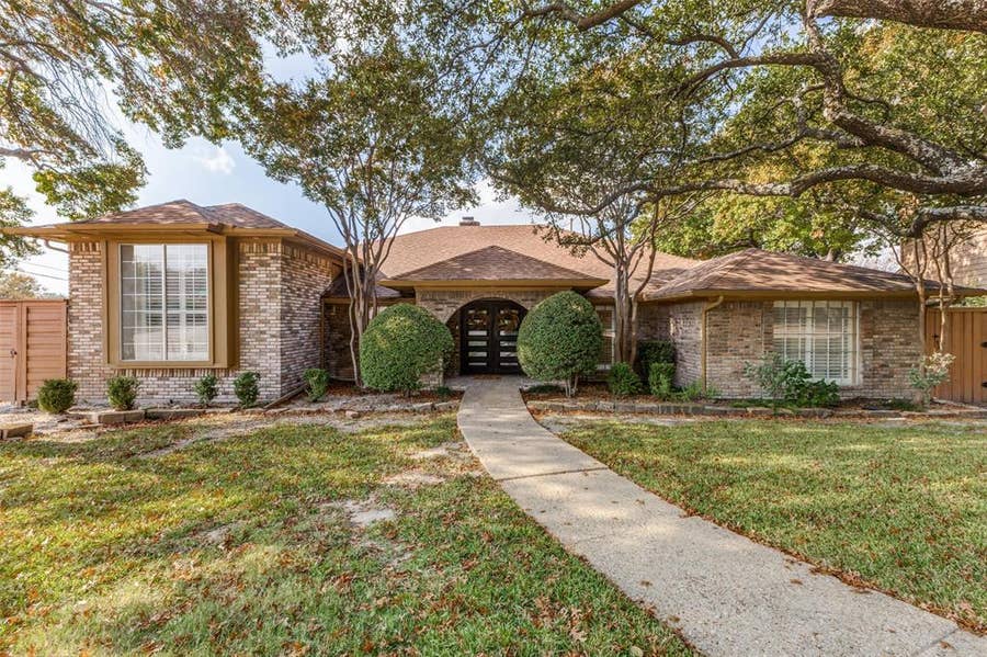 Property photo for 8517 Clover Meadow Drive, Dallas, TX