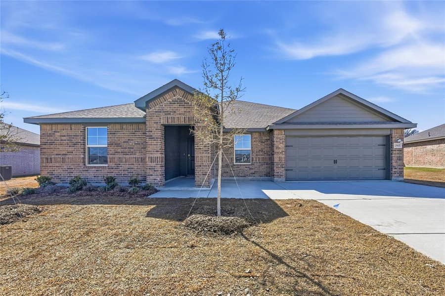 Property photo for 1905 Reveille Way, Terrell, TX