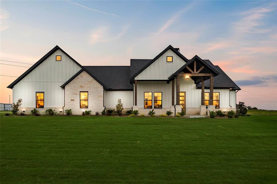 Property photo for 4764 Sasha Way, Caddo Mills, TX